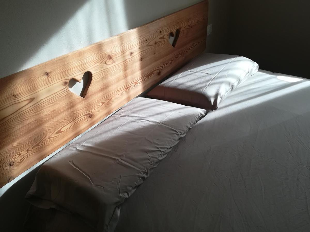 Rele B Leilighet Temù Eksteriør bilde